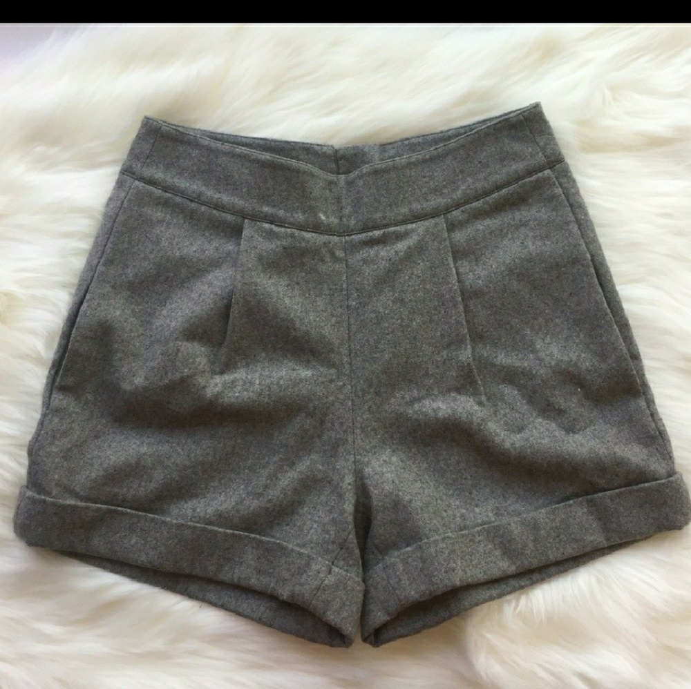 Alice + Olivia High-rise Cuffed Wool Blend Shorts